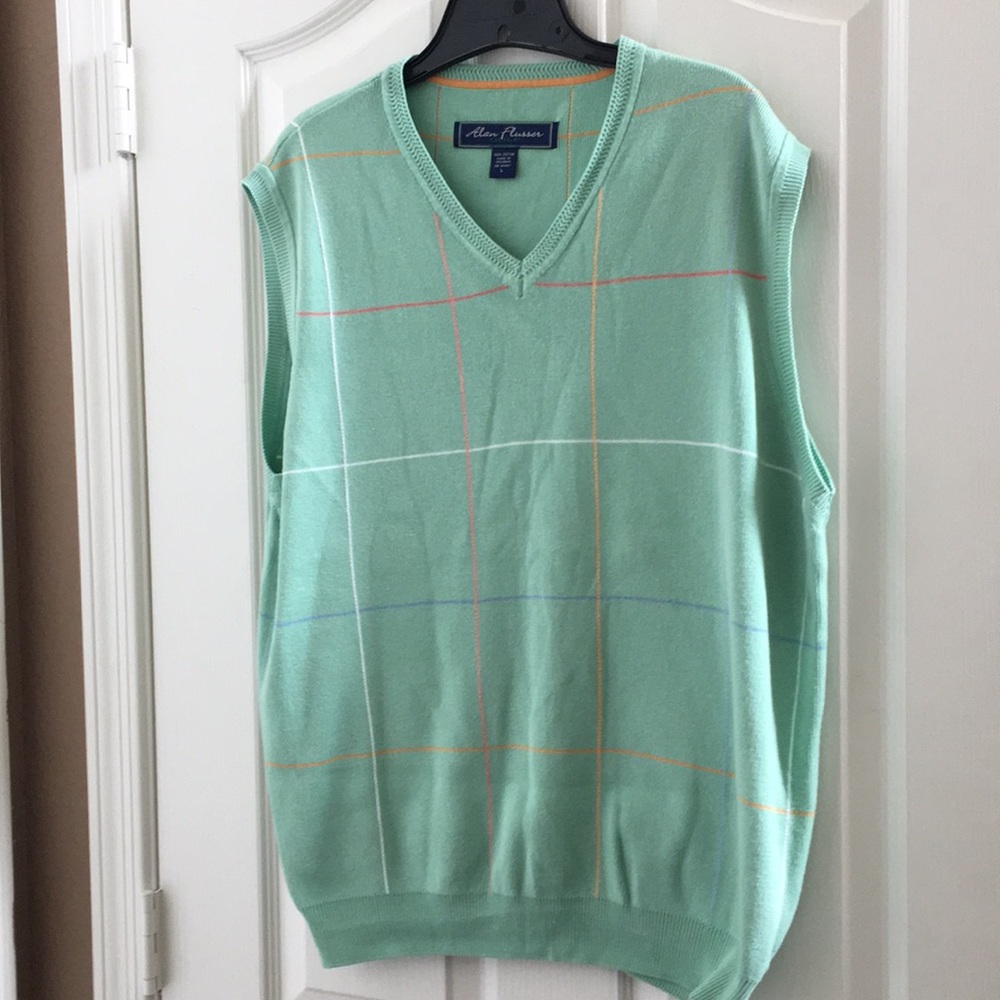 FINAL MARKDOWN Men’s Alan Flusser Golf Vest (L)